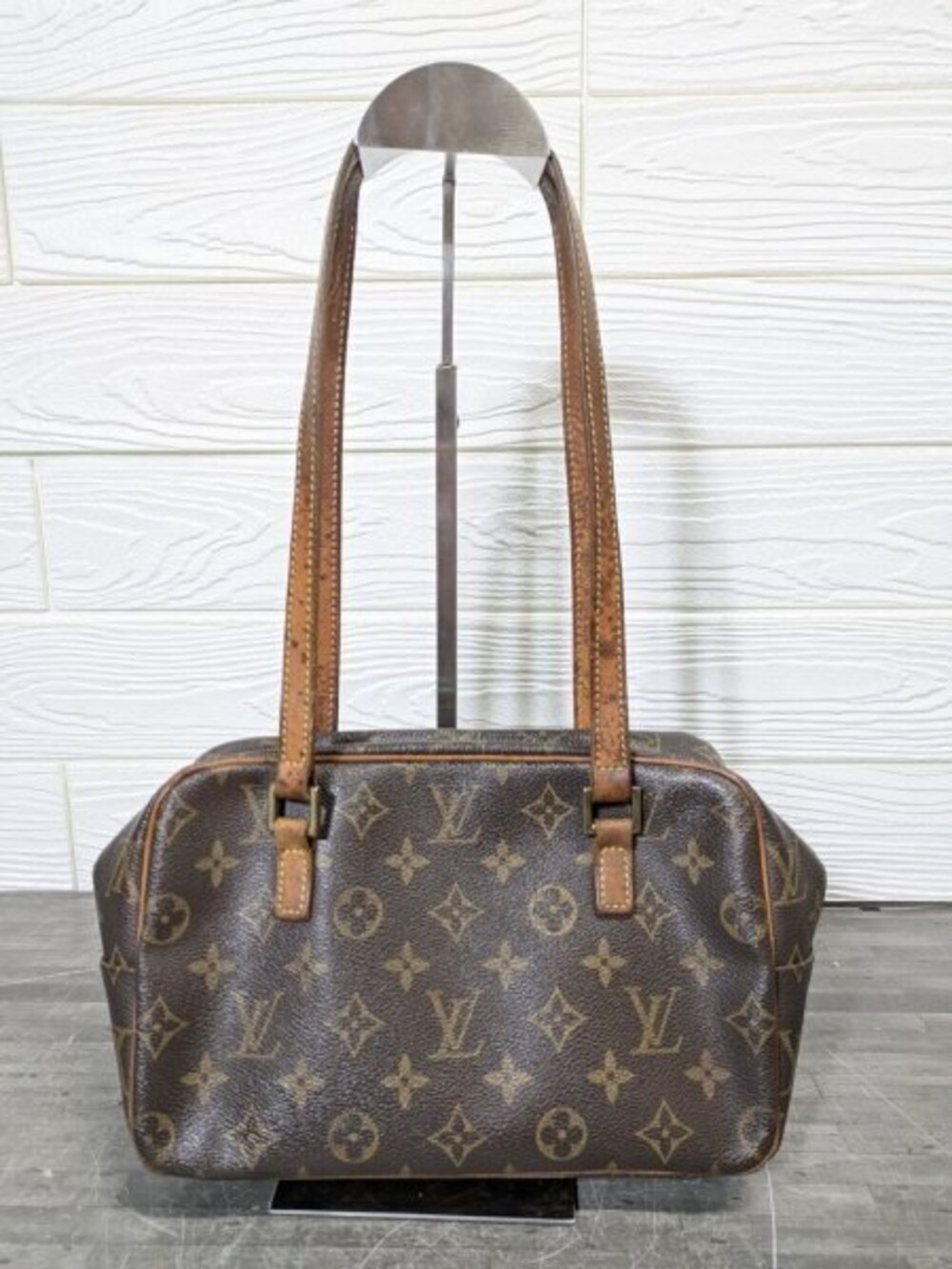 Louis Vuitton Monogram Shoulder Bag Cite